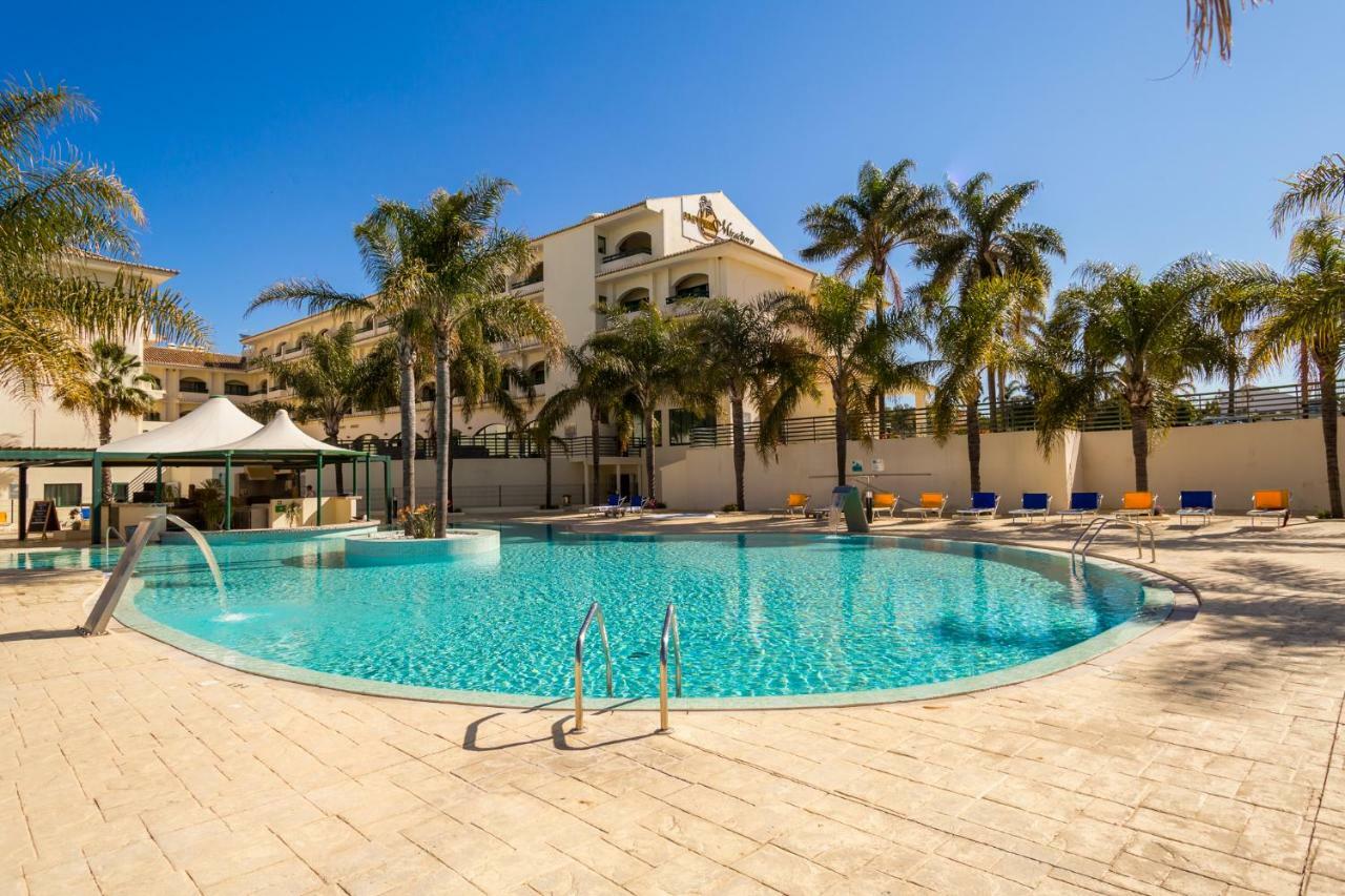 Mirachoro Carvoeiro Hotel Карвоейро Екстериор снимка